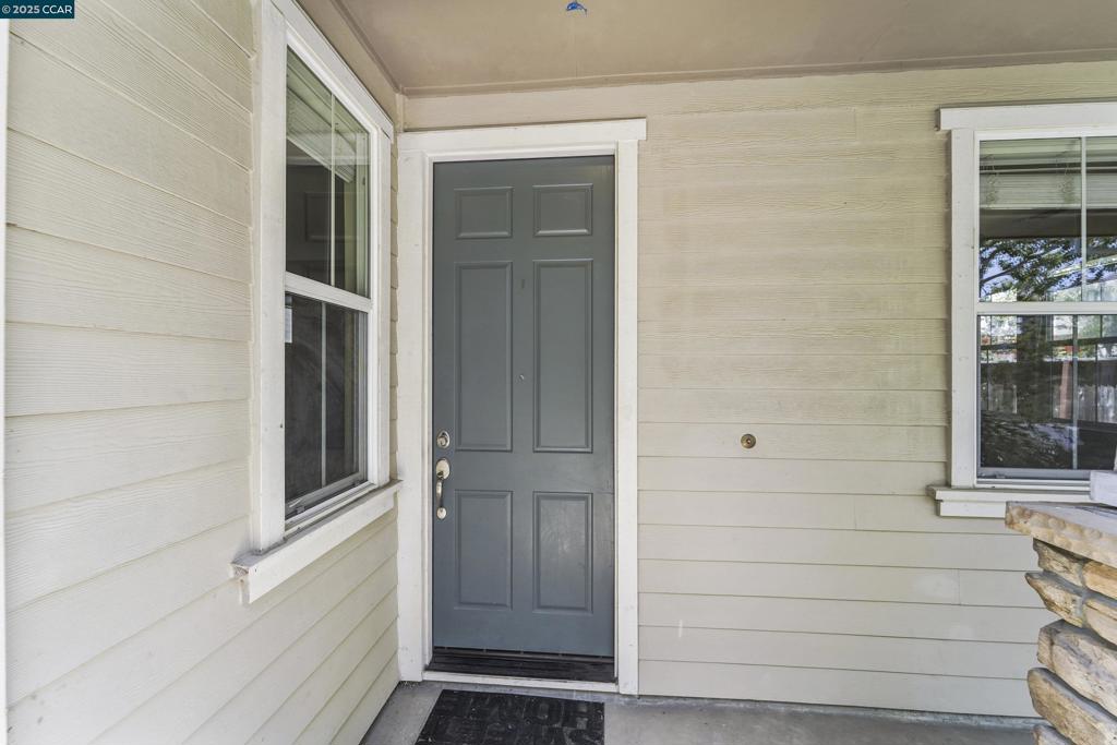 513 Lexington Dr