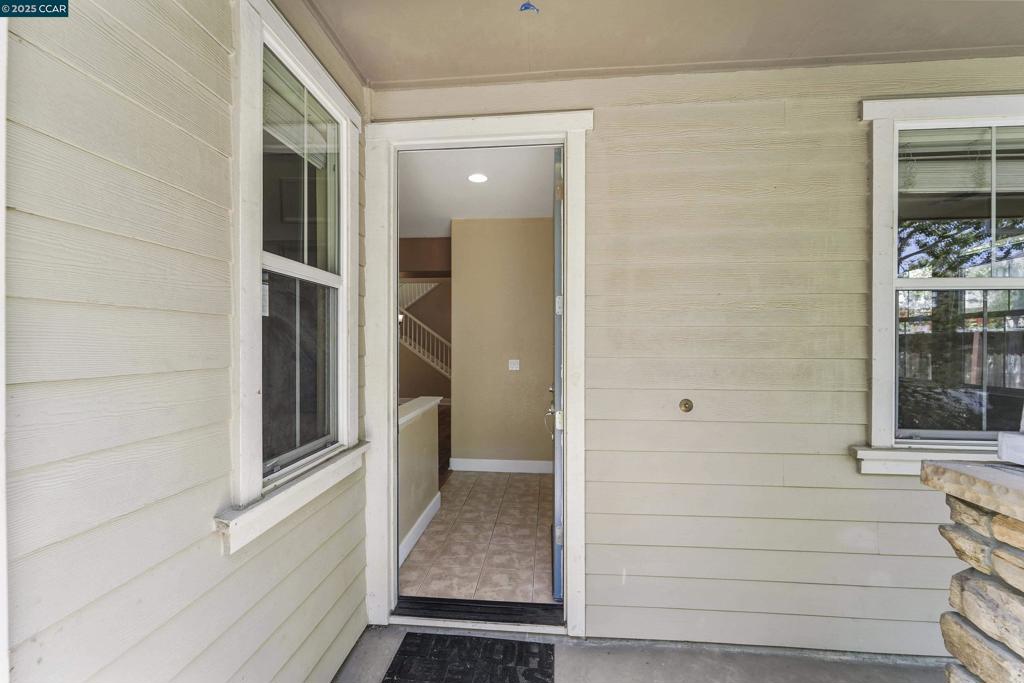 513 Lexington Dr