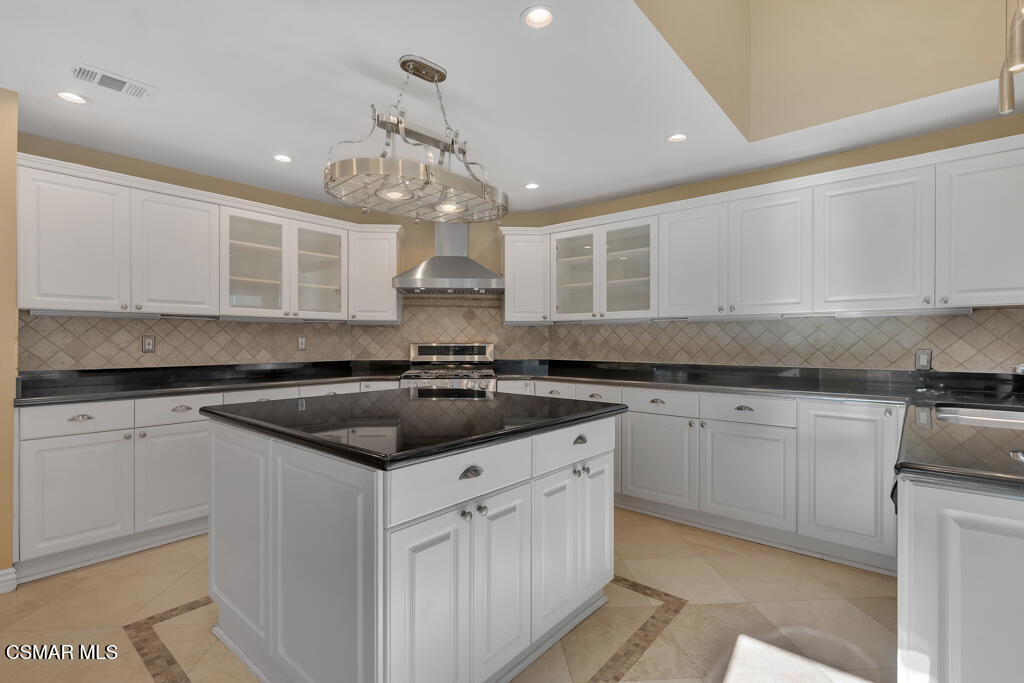 11916 Honeybrook Court