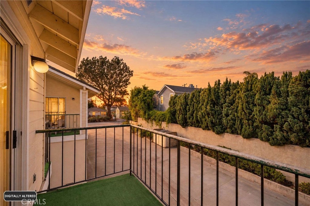 1144 S Nevada