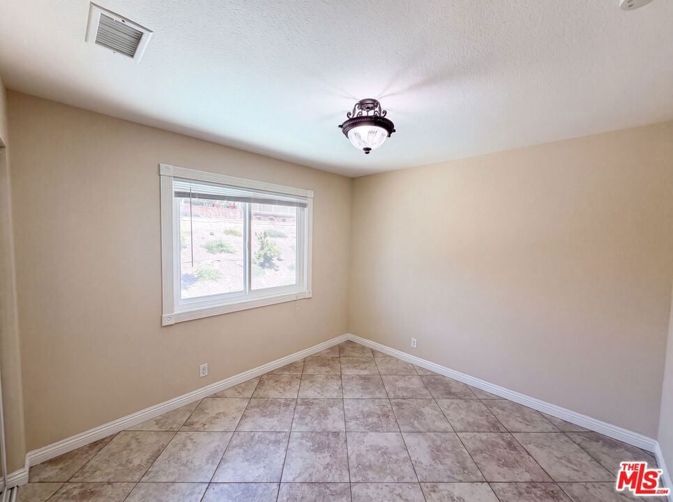28061 Virginia, Mission Viejo CA 92692 - Photo 11