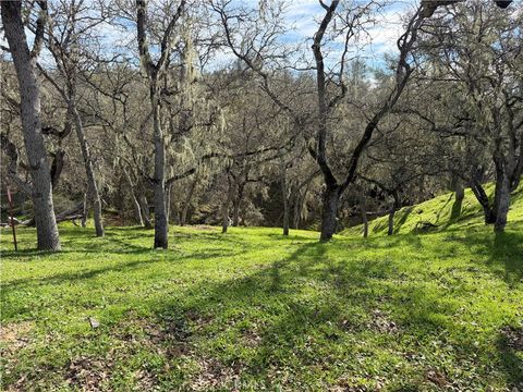 Tiny photo for 2532 Anchor, Bradley, CA 93426 (MLS # NS26014607)