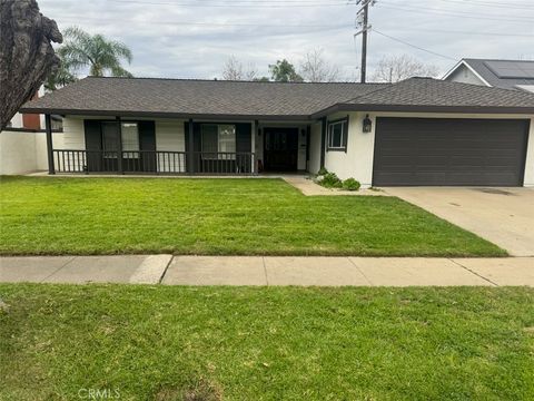 2709 N Lyon Santa Ana CA 92705