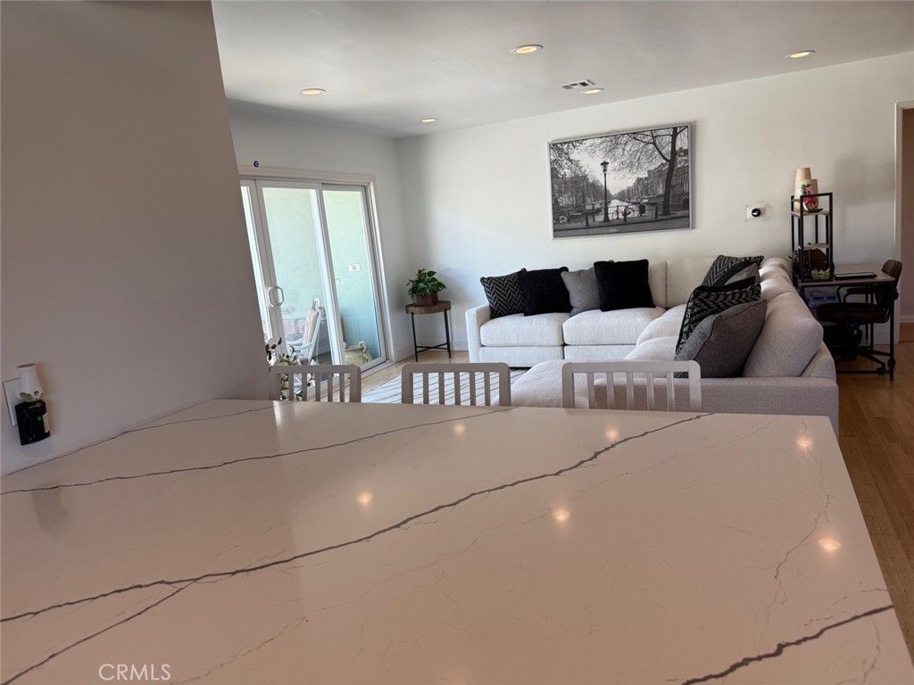 Photo of 7232 Katherine Avenue, Van Nuys, CA 91405 (MLS # SR25192569)