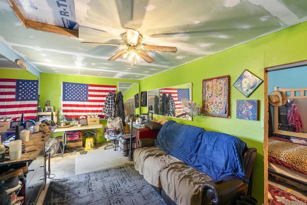 Ramona - Residential