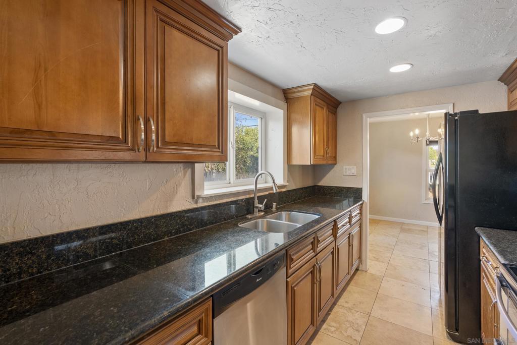 Ramona - Residential