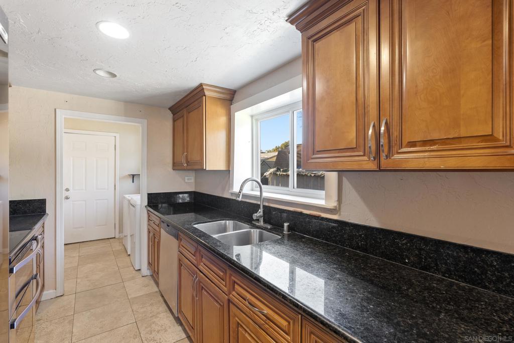 Ramona - Residential