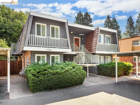 Photo of 2708 Jones Rd RD, Walnut Creek, CA 94597 (MLS # 41149624)