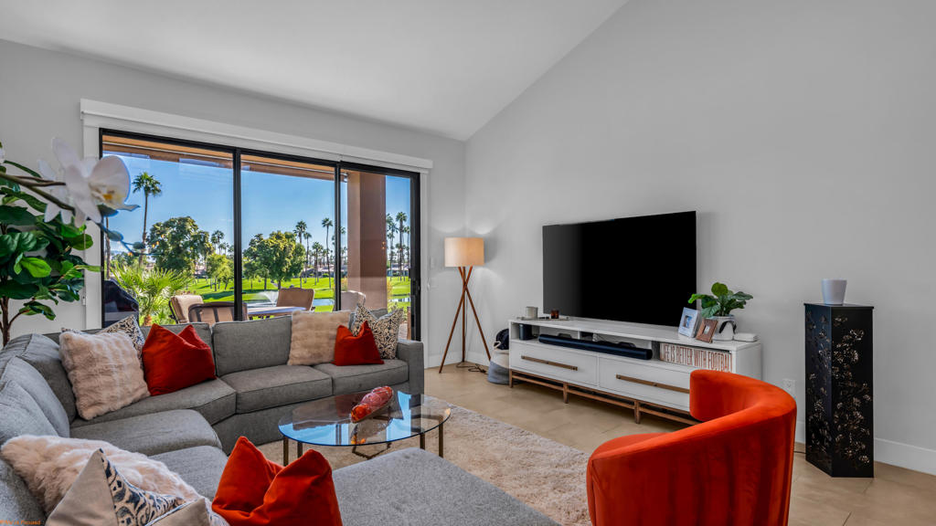 Palm Valley CC - Residential