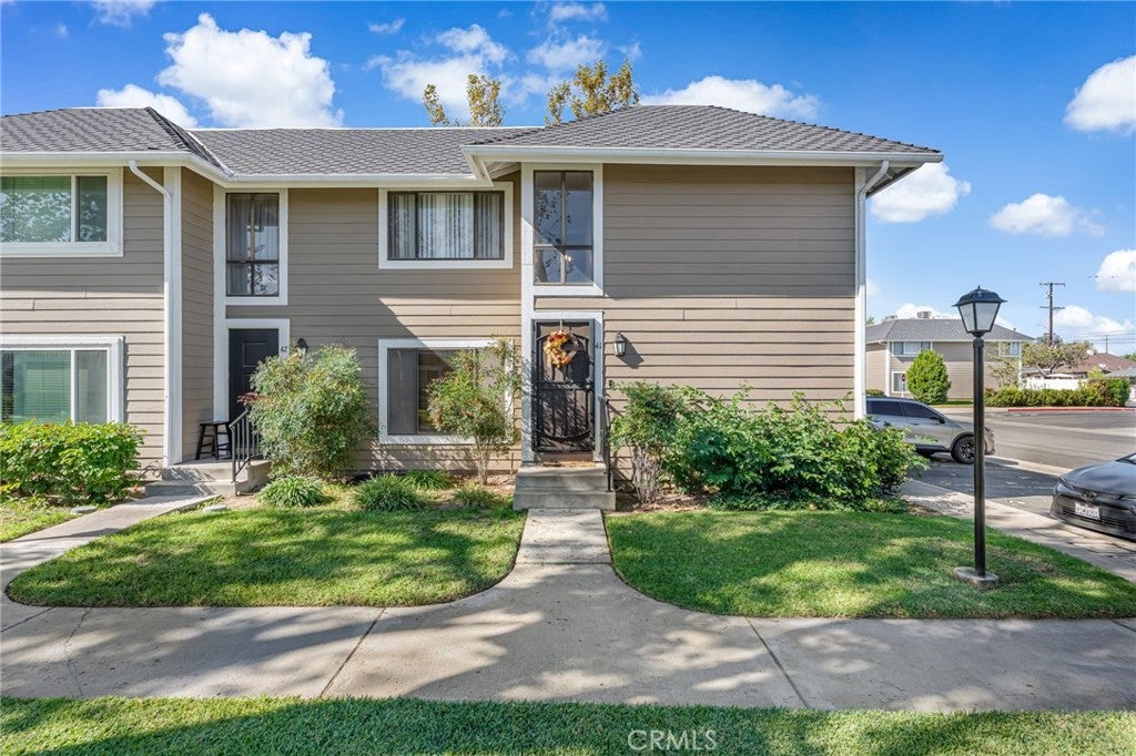 700 W Walnut Ave 41