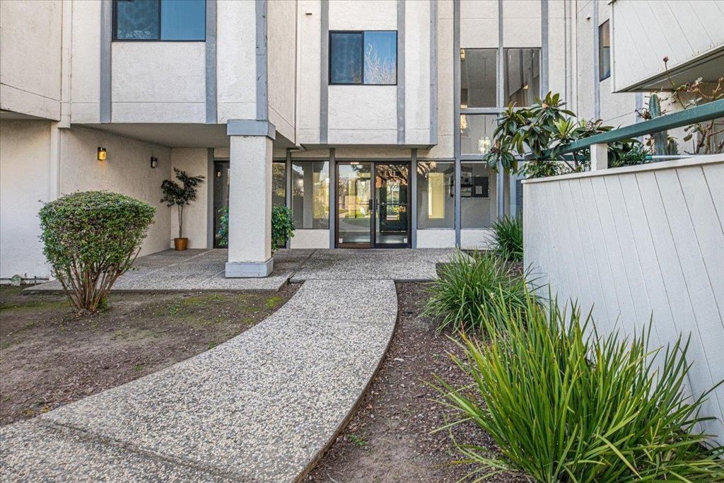 Photo of 26088 Kay Ave Ave #209, Hayward, CA 94545 (MLS # 41123043)