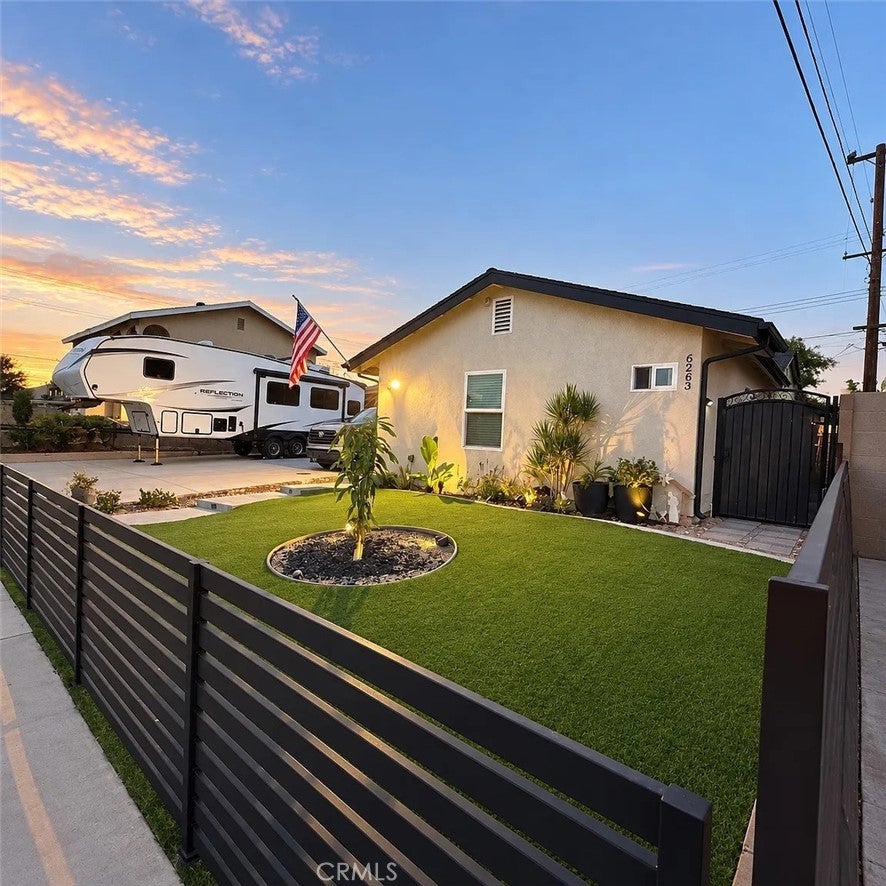 6261 Rosemary