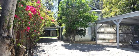 Photo of 12742 Landale Street, Studio City, CA 91604 (MLS # SR26059619)