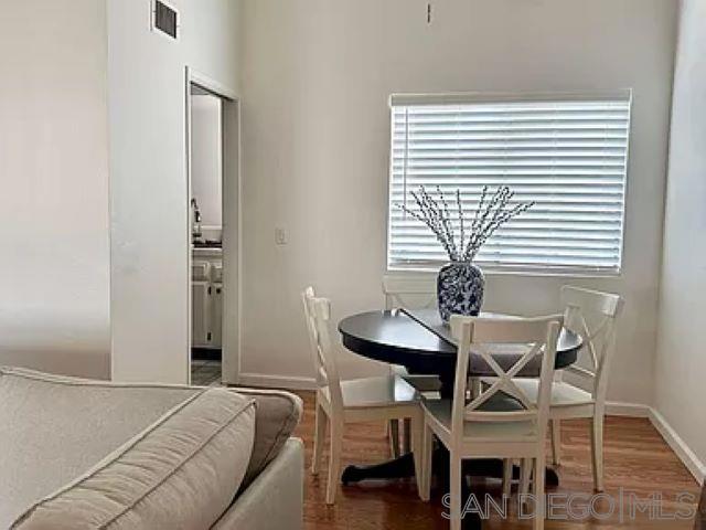 376 Center St 304