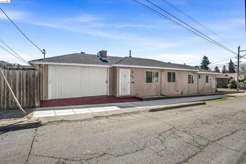 Photo of 3012 Minna Ave Ave, Oakland, CA 94619 (MLS # 41128346)