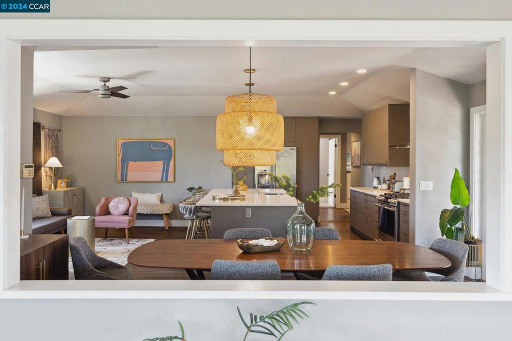 EL TOYONAL - Residential