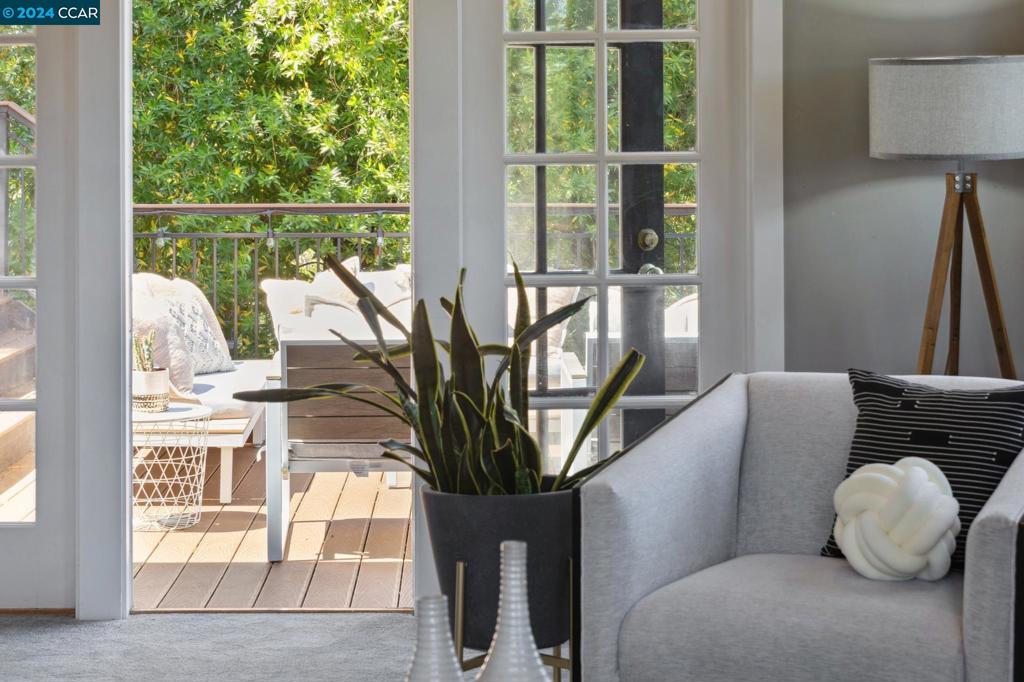 EL TOYONAL - Residential