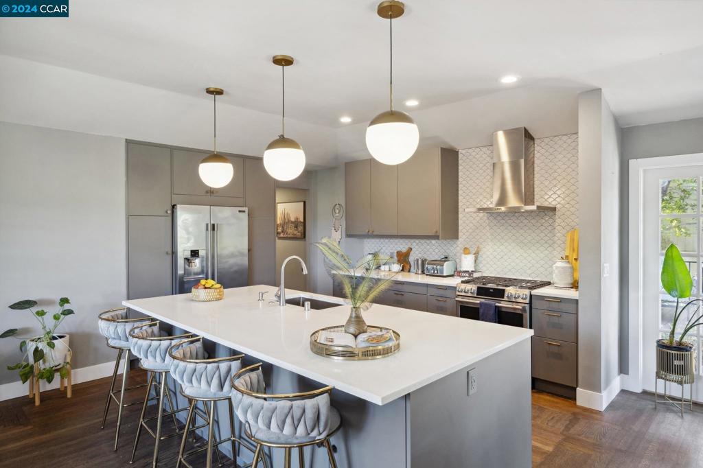 EL TOYONAL - Residential