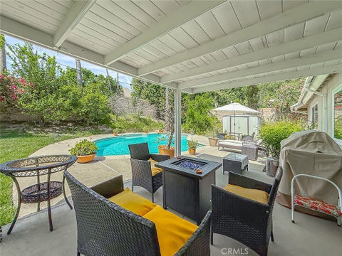 Tiny photo for 8371 Capistrano Avenue, West Hills, CA 91304 (MLS # SR26064480)