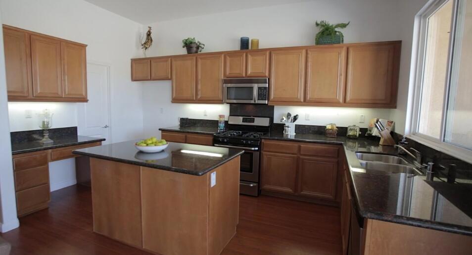 Villas at Vineyards - Residential Lease