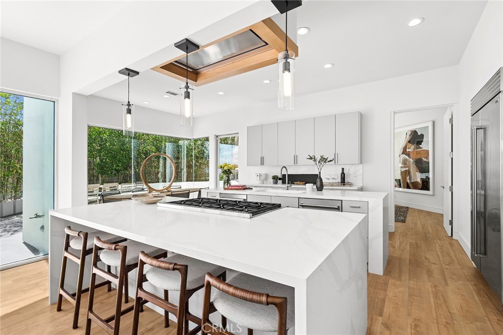 468 Ashton, Laguna Beach CA 92651 - Photo 6