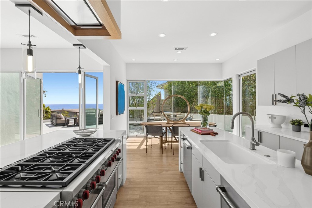 468 Ashton, Laguna Beach CA 92651 - Photo 7