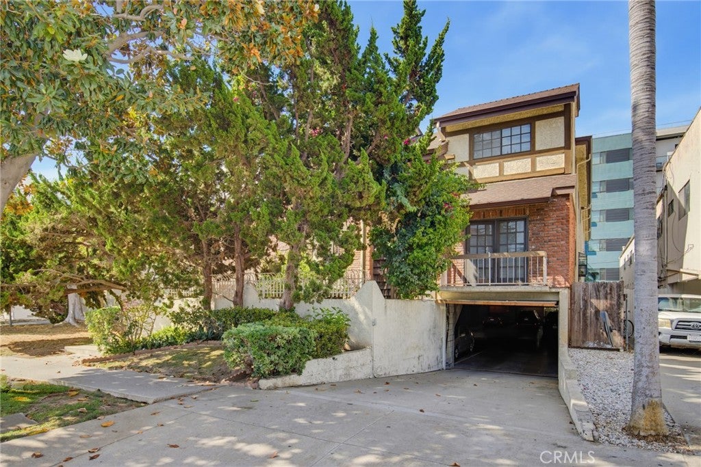 3647 Keystone Avenue 2, Los Angeles CA 90034