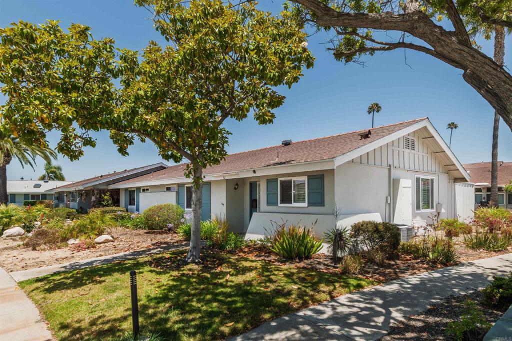 3685 Vista Campana N