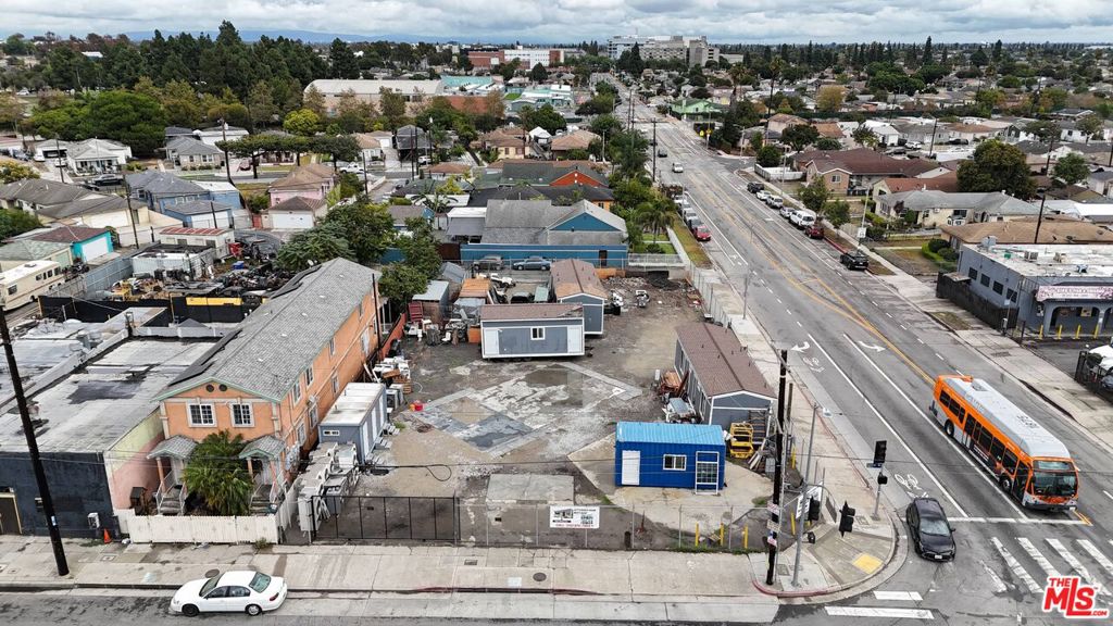 11936 S Central Avenue