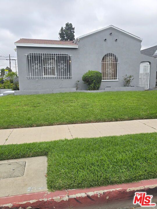 5959 Arlington Avenue