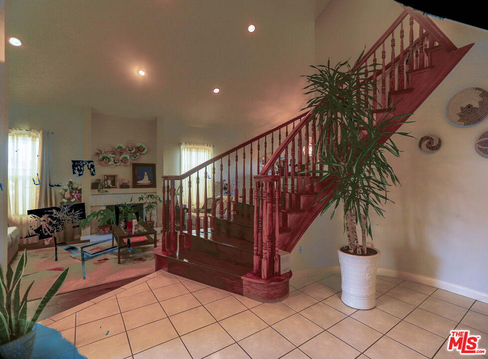 1321 Cuesta Way