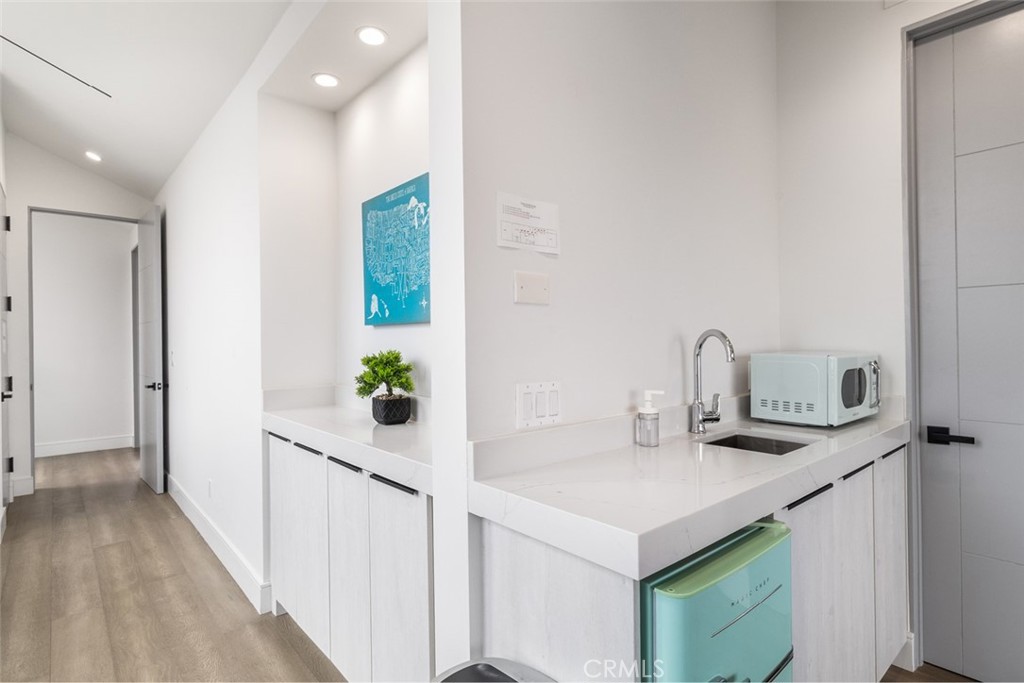 Beach Homes (BCHM) - Residential