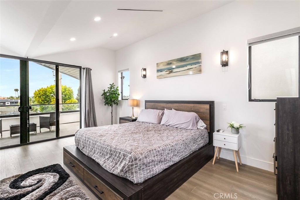Beach Homes (BCHM) - Residential