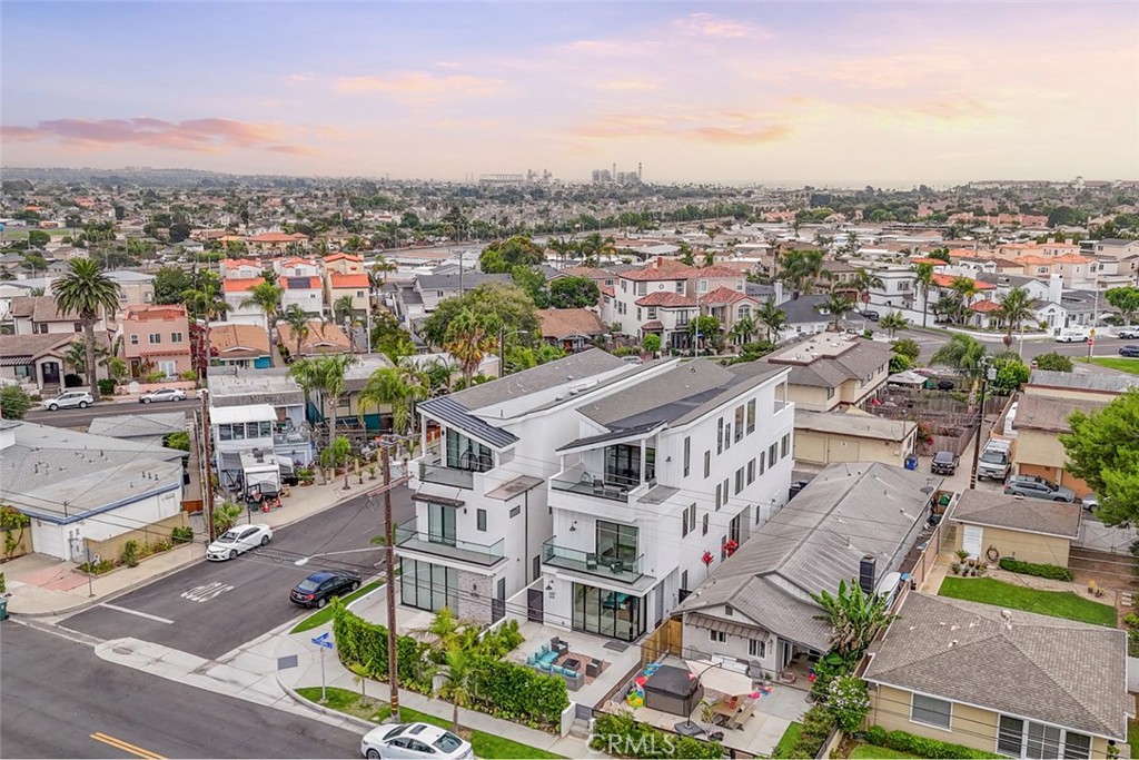 Beach Homes (BCHM) - Residential