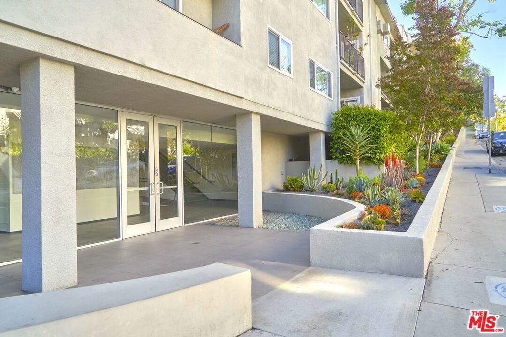 Photo of 9005 Cynthia Street #412, West Hollywood, CA 90069 (MLS # 25596633)