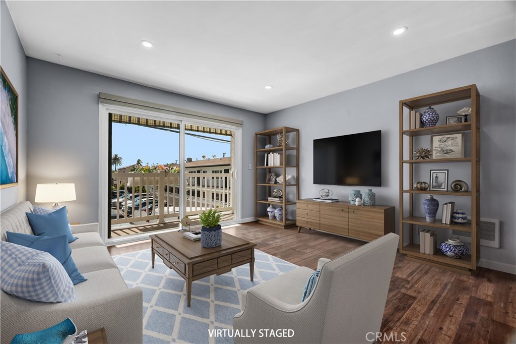 363 Newport Avenue 113