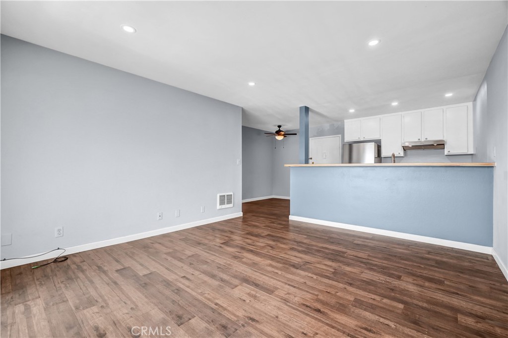363 Newport Avenue 113