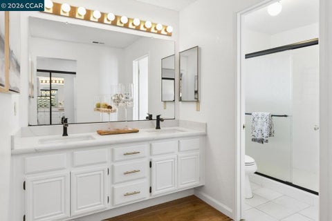 Tiny photo for 28 Shepardson Ln Ln, Alameda, CA 94502 (MLS # 41151619)