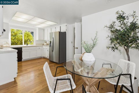 Tiny photo for 28 Shepardson Ln Ln, Alameda, CA 94502 (MLS # 41151619)
