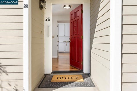 Tiny photo for 28 Shepardson Ln Ln, Alameda, CA 94502 (MLS # 41151619)