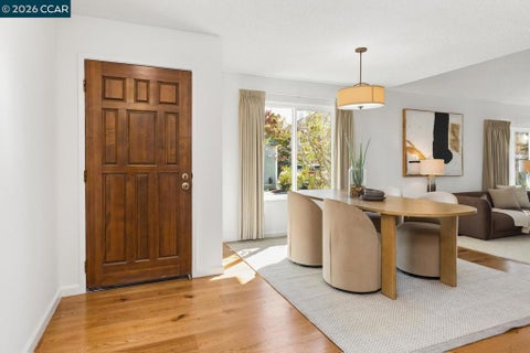 Tiny photo for 28 Shepardson Ln Ln, Alameda, CA 94502 (MLS # 41151619)