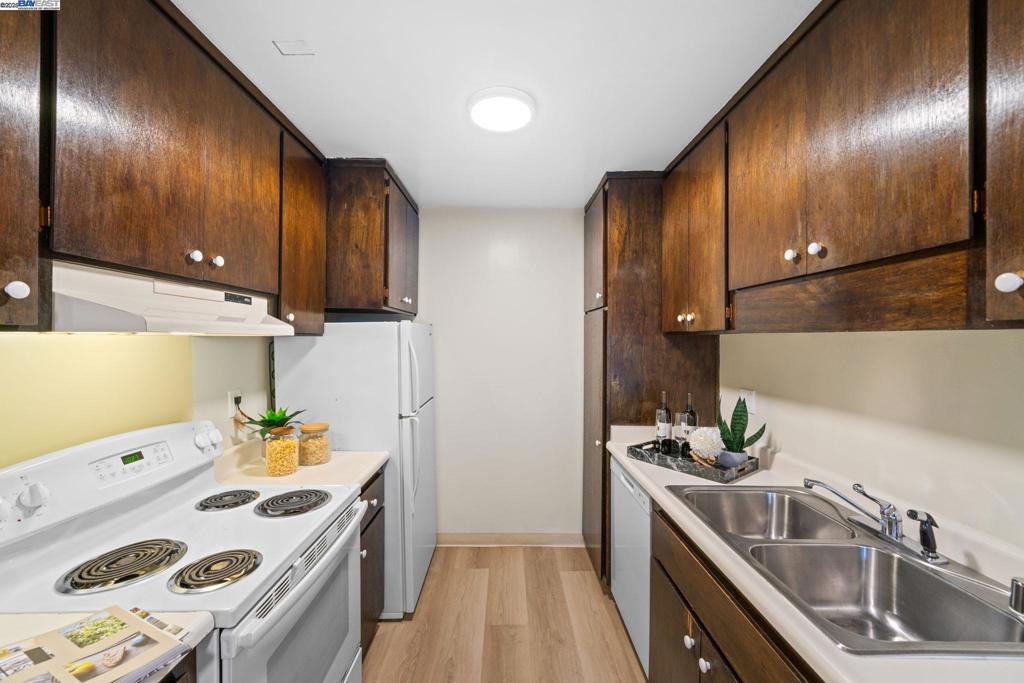 PARK WEBSTER - Residential