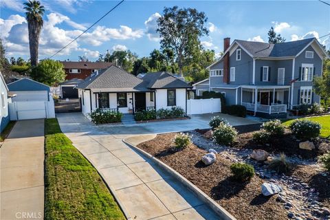 1029 W Palm Redlands CA 92373