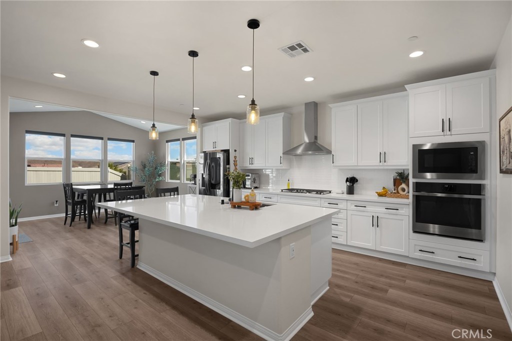 16647 Evelyn Place