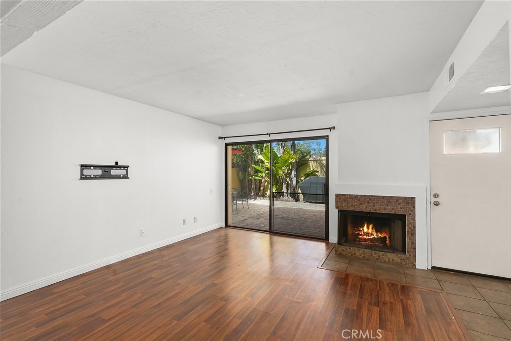 25712 Le Parc 21