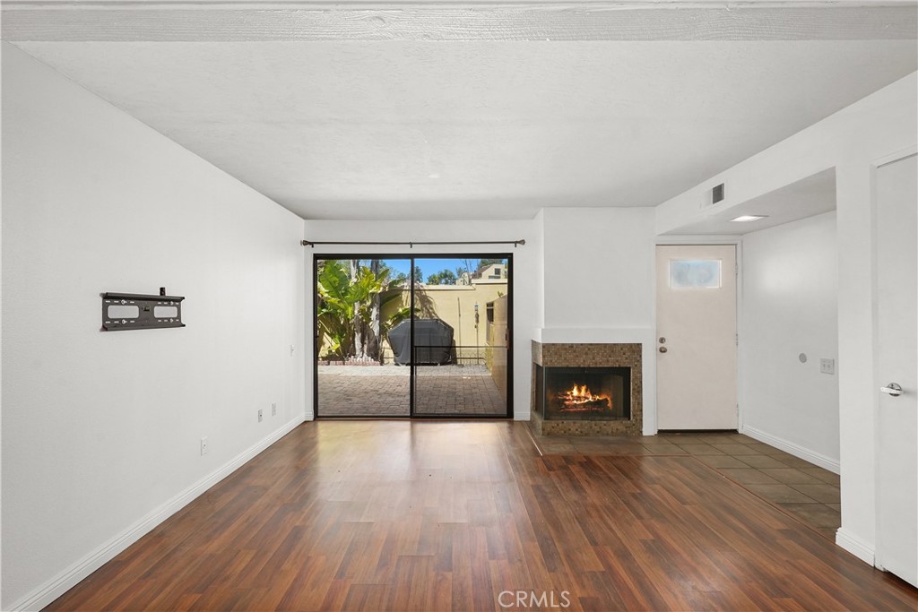 25712 Le Parc 21