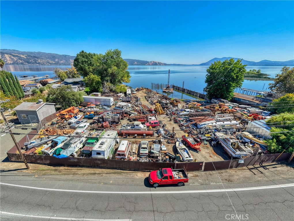 4270 Lakeshore Boulevard