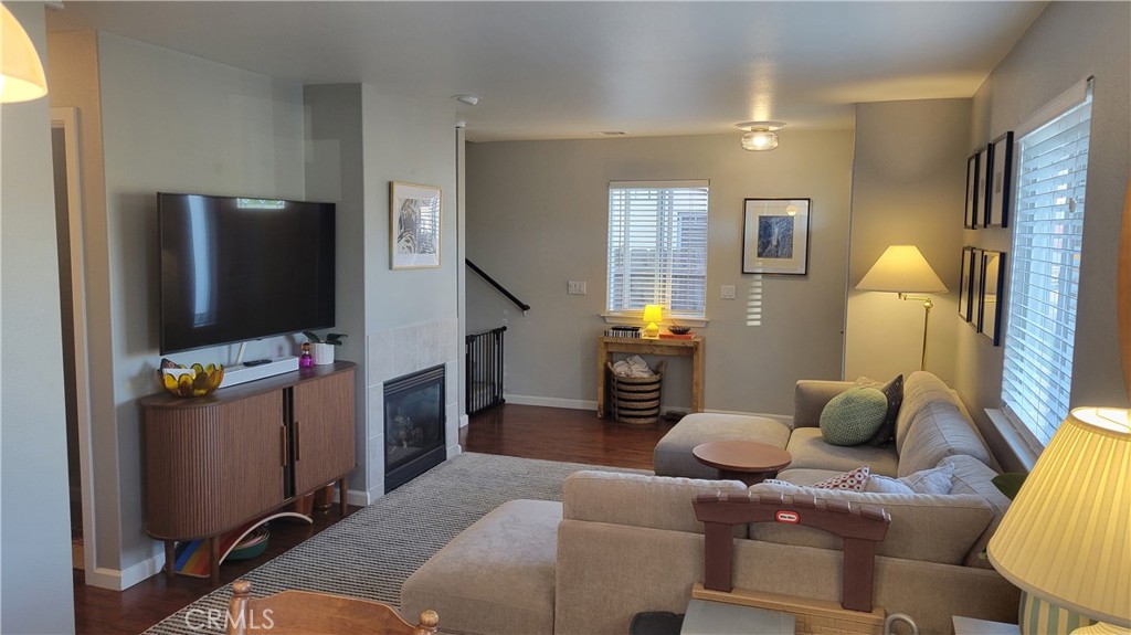 PROPERTIES 1093 Belridge