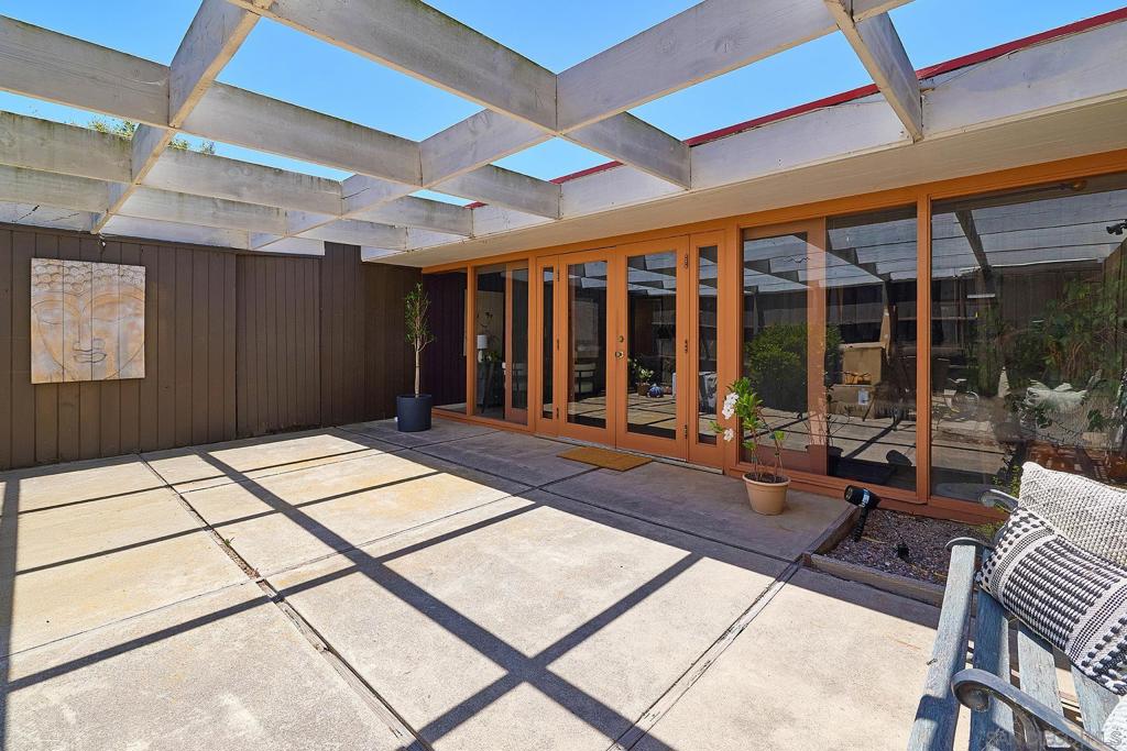 Del Mar - Residential