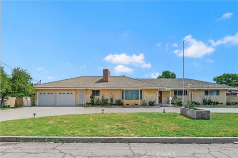 Photo of 3627 N F St. St, San Bernardino, CA 92405 (MLS # IG26069189)